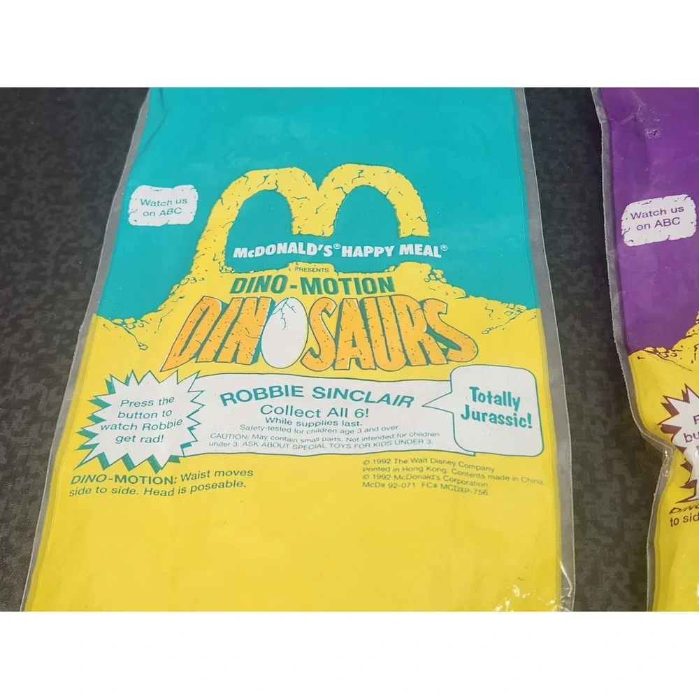 Vintage 1992 McDonalds Happy Meal Dinosaurs Dino-Motion Robbie & Fran Sinclair